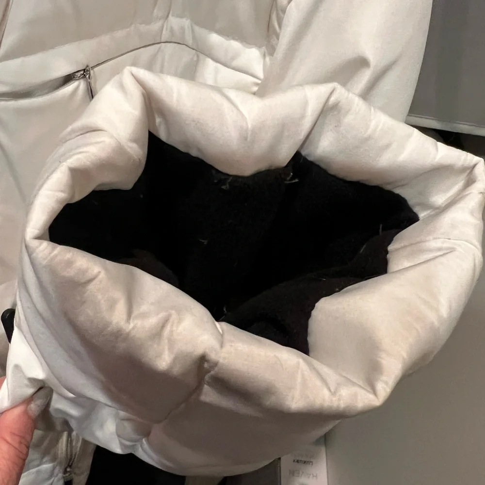 Calvin Klein ski jacket - Picture 11 of 11